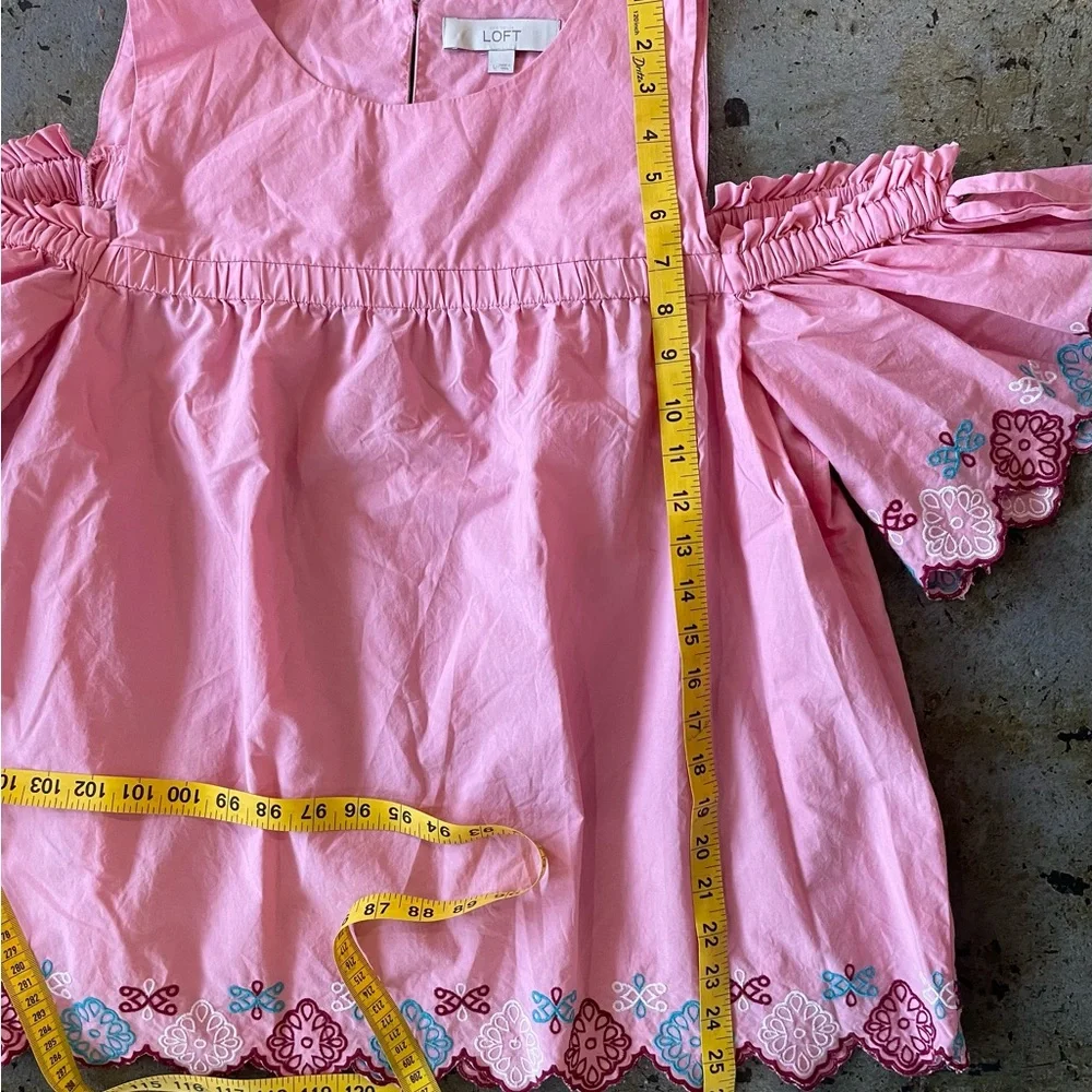 LOFT Pink Cold-Shoulder Embroidered Blouse with Tie Detail Size Large - Picture 6 of 8